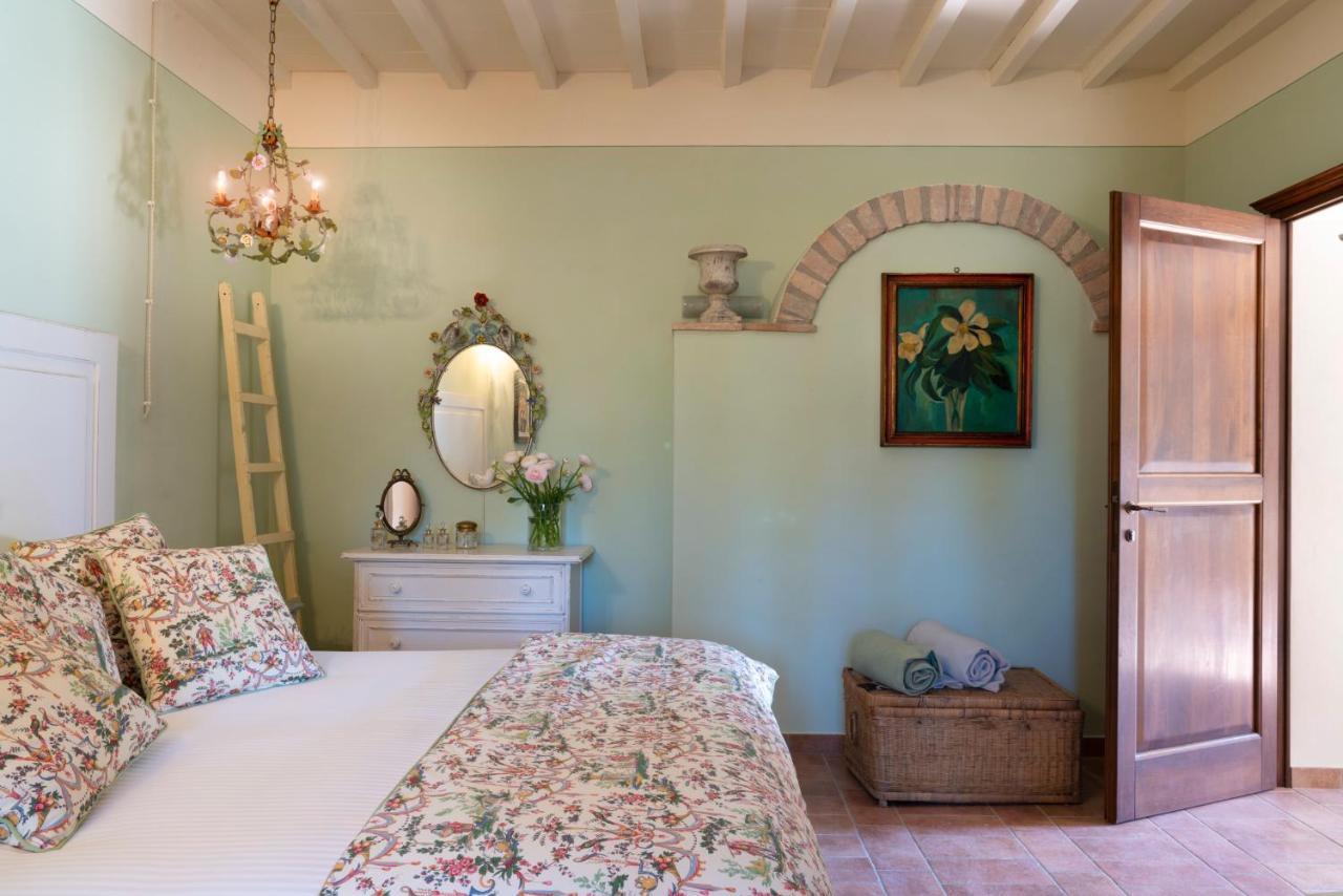 บอร์โก ซาน เบเนเดตโต เกสท์เฮาส์ Guest House มอนตาโยเน ภายนอก รูปภาพ