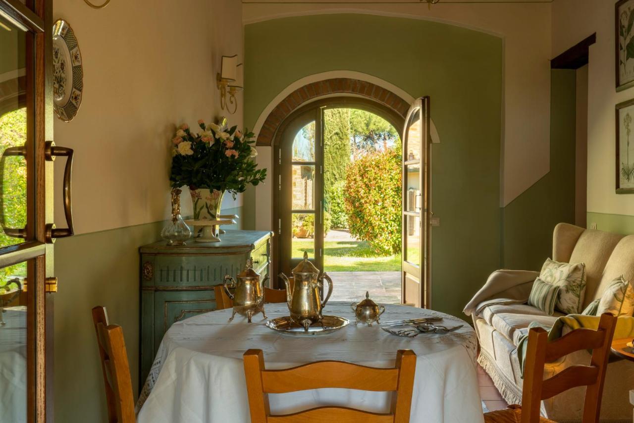บอร์โก ซาน เบเนเดตโต เกสท์เฮาส์ Guest House มอนตาโยเน ภายนอก รูปภาพ