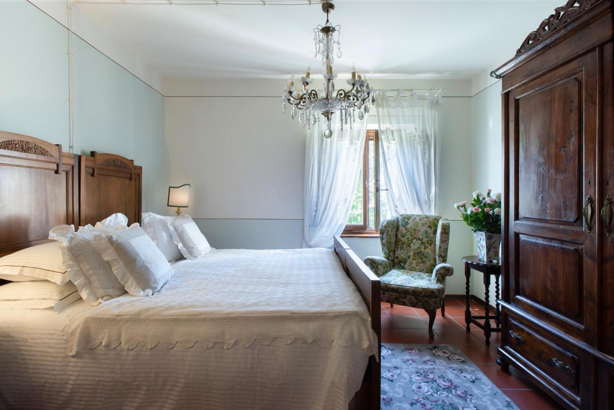 บอร์โก ซาน เบเนเดตโต เกสท์เฮาส์ Guest House มอนตาโยเน ภายนอก รูปภาพ