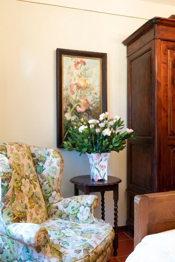 บอร์โก ซาน เบเนเดตโต เกสท์เฮาส์ Guest House มอนตาโยเน ภายนอก รูปภาพ