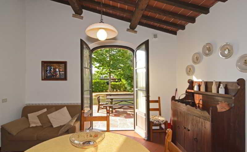 บอร์โก ซาน เบเนเดตโต เกสท์เฮาส์ Guest House มอนตาโยเน ภายนอก รูปภาพ